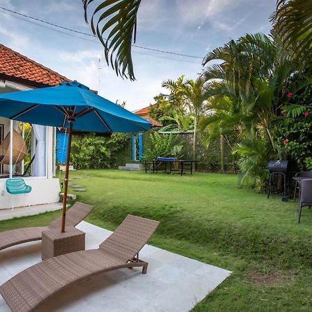 Villa Janitra Seminyak Exterior foto